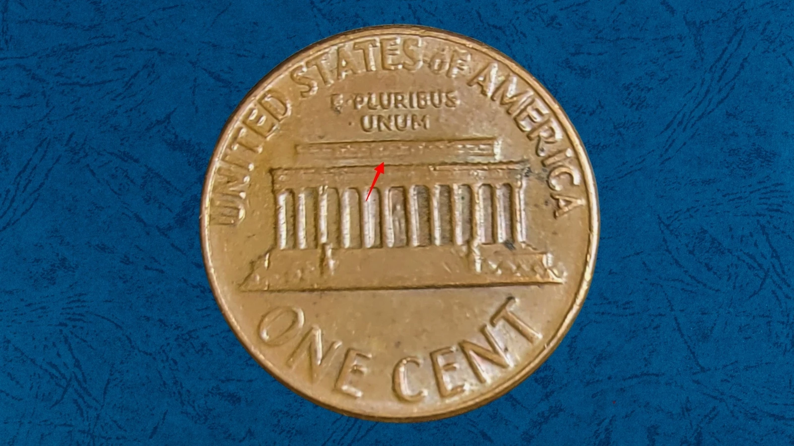 1970 penny Floating Roof error showing gap between Lincoln Memorial roof and column capitals on reverse